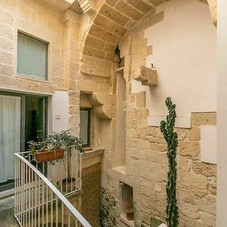 Demetra 2* Lecce